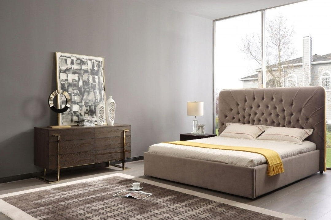 Moontide Velvet Bed