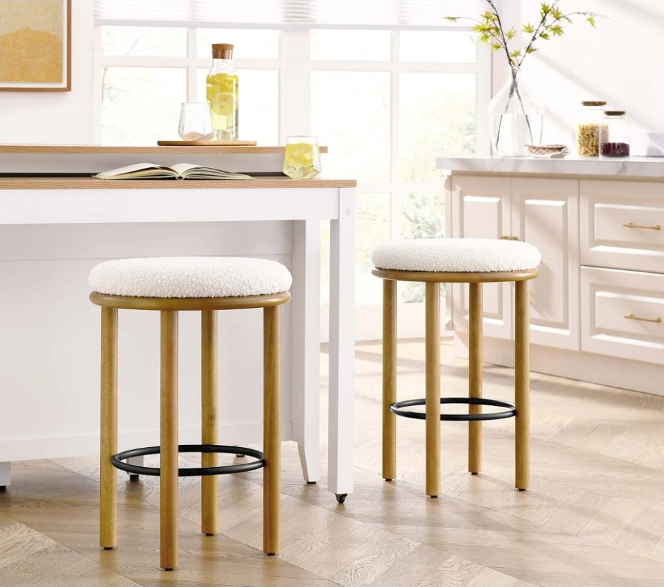 Caldra stool