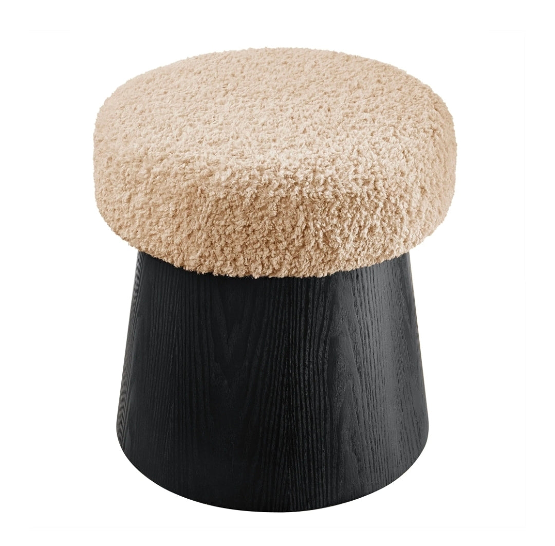 Lancy ottoman