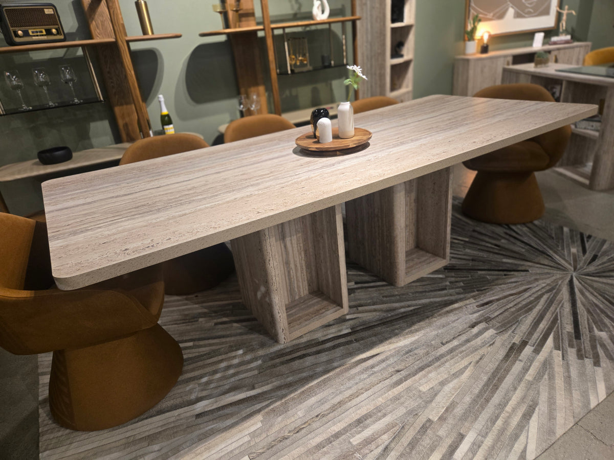 Leonard Dining Table