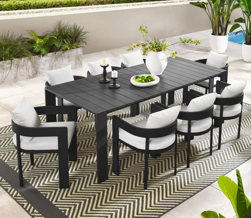 Lamod Dining Collection