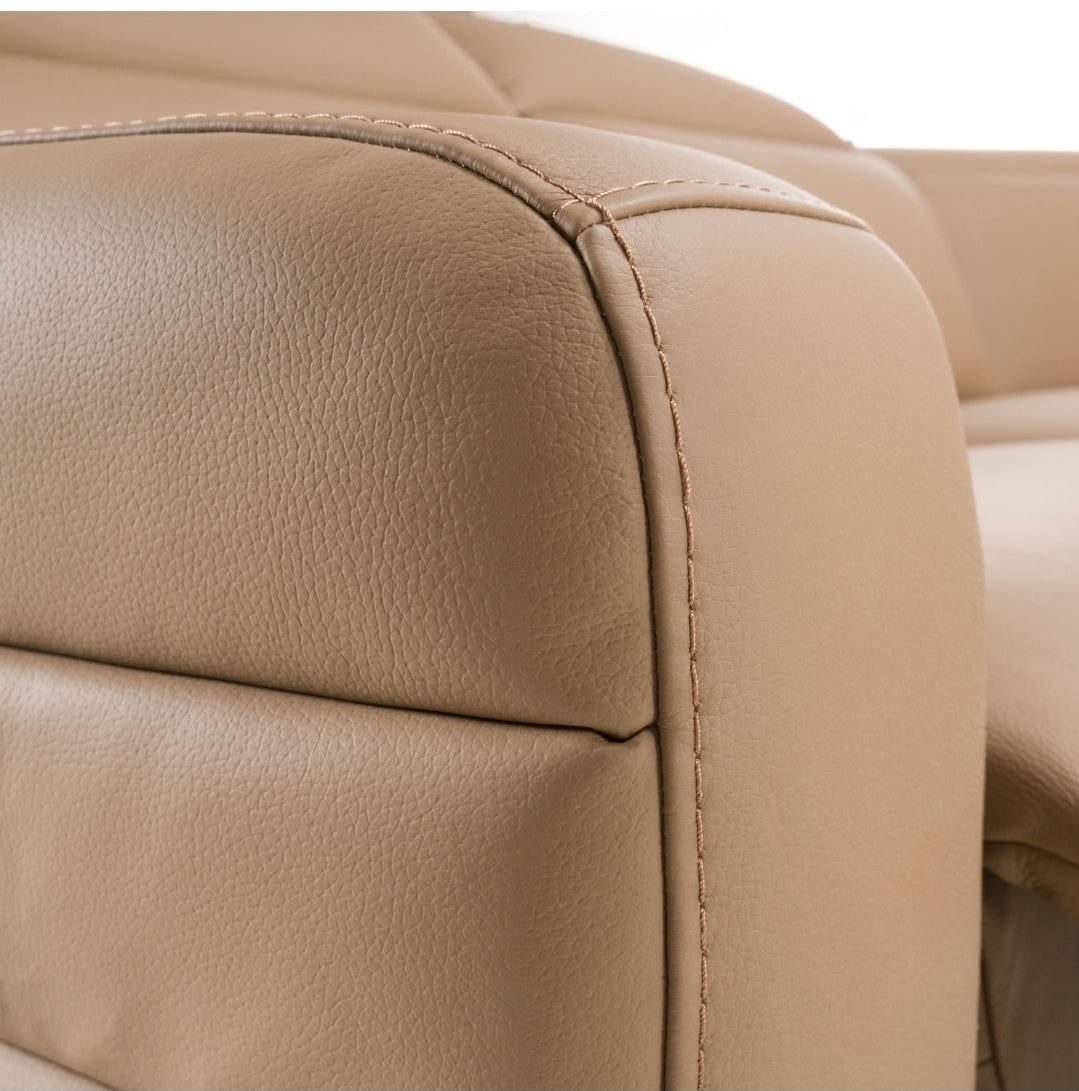 Harwyn Sectional