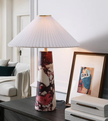 Dovetail lamp