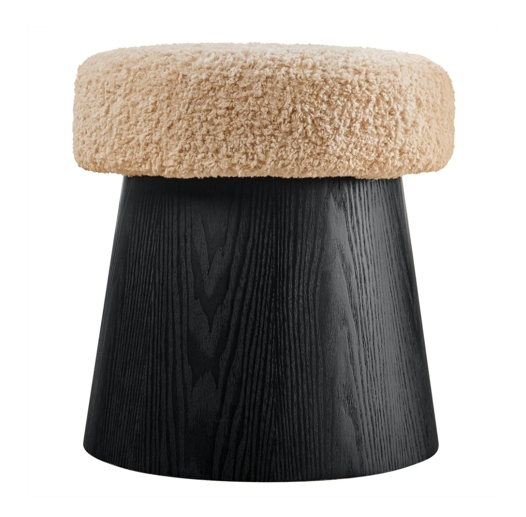 Lancy ottoman